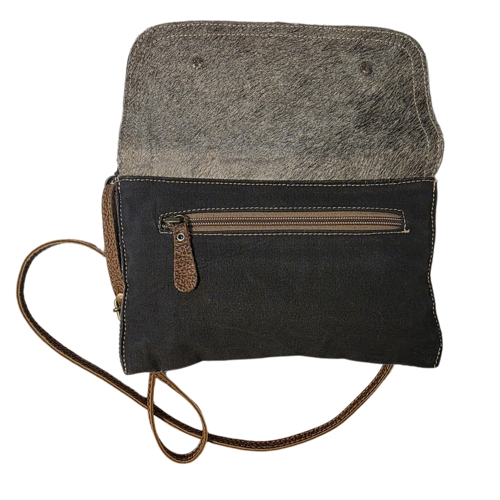 Myra canvas and cowhide small crossbody bag EUC - Picture 4 of 11